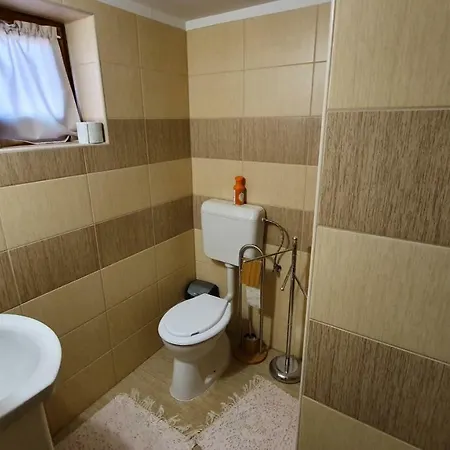 Alfoeldi Vendeghaz - Apartmán