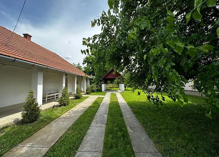 Alfoeldi Vendeghaz - Appartement Devavanya