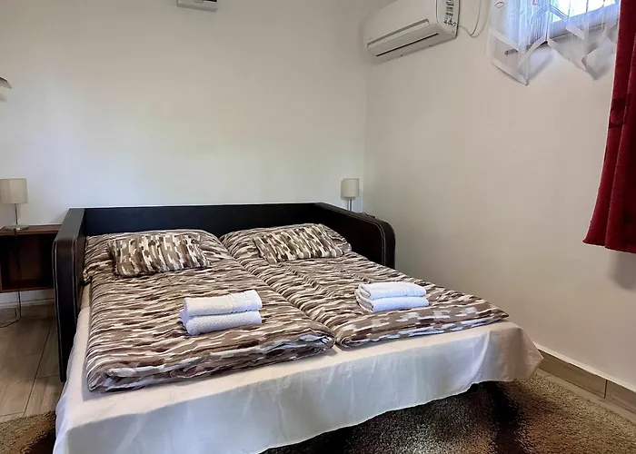 Alfoeldi Vendeghaz - Appartement