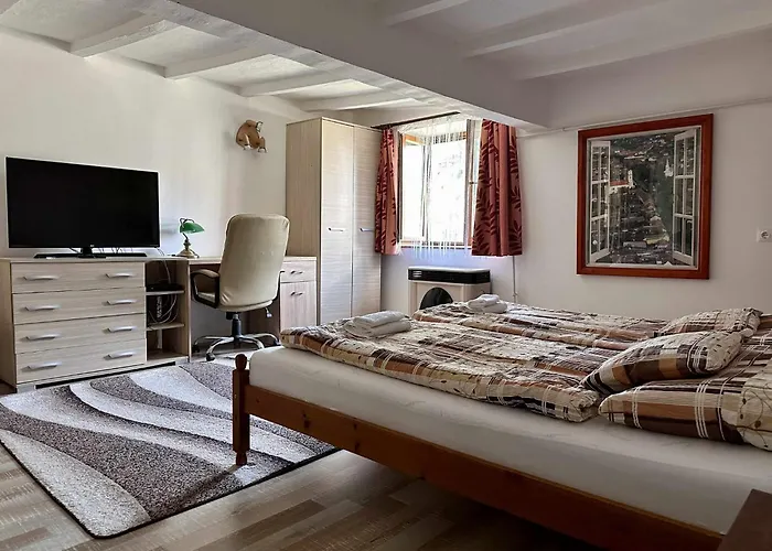 Alfoeldi Vendeghaz - Appartement Devavanya